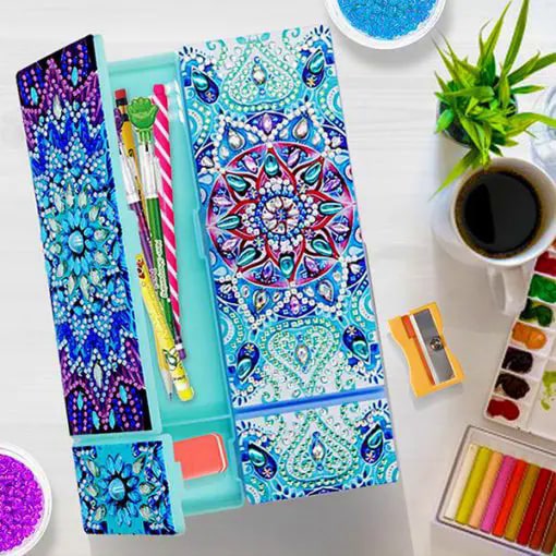 Направи си сам молив с диамантена бродерия